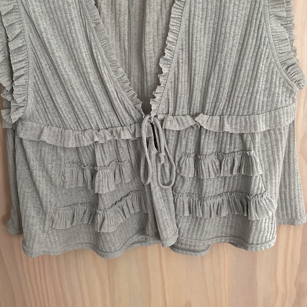 Free People Ruffle top - Picture 4 of 5